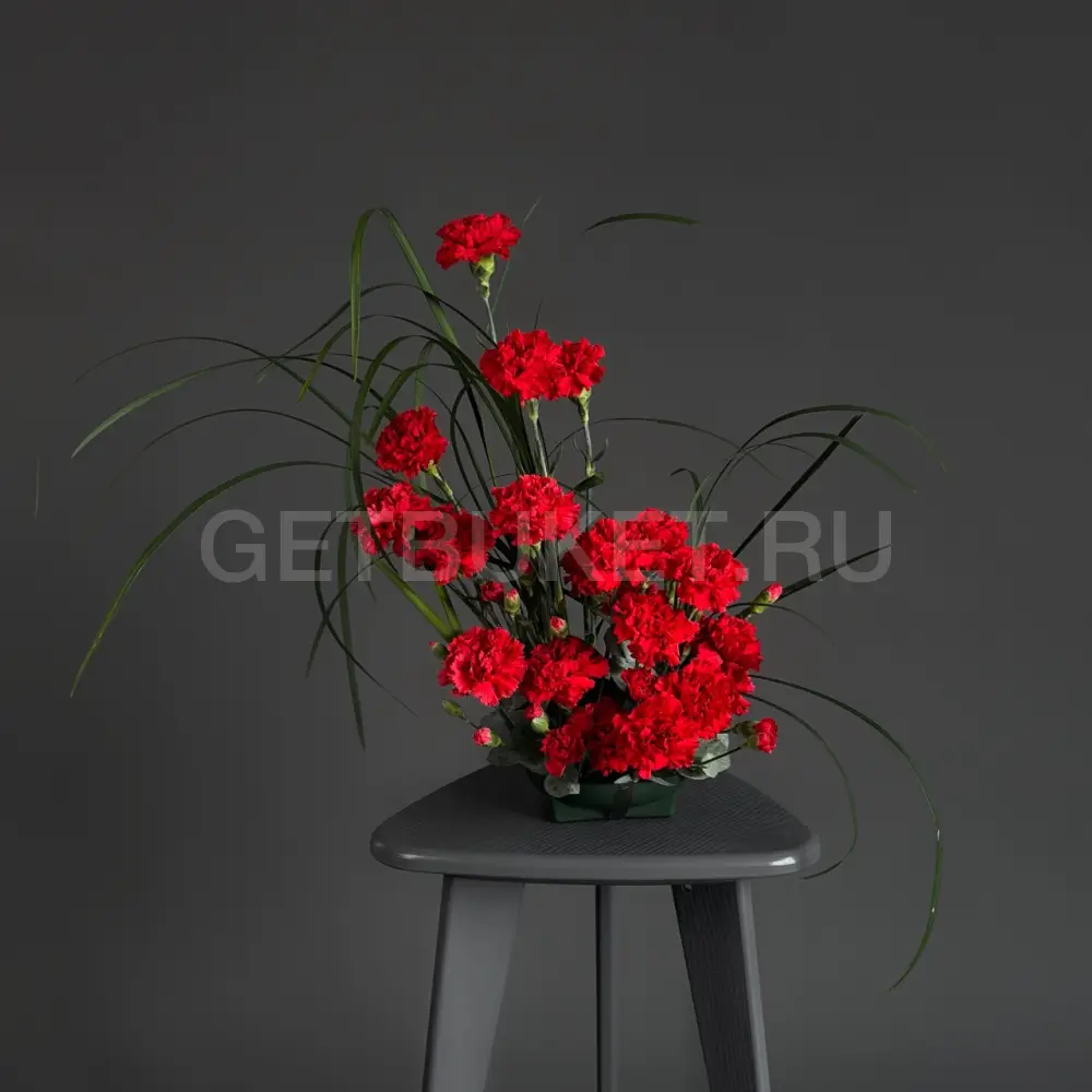 230772 Цветочная композиция из гвоздик с берграссом