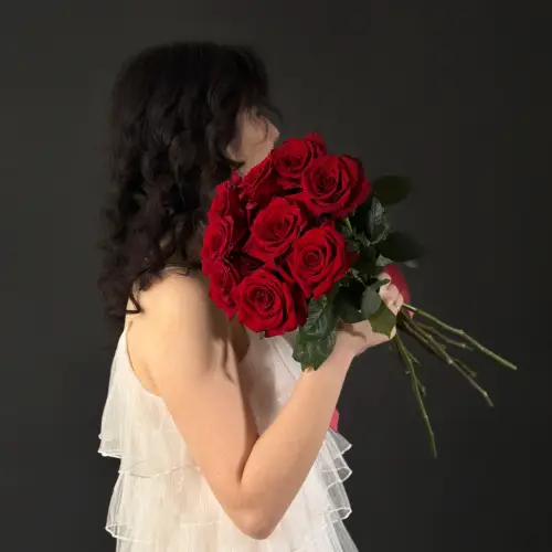 Букет из 9 красных роз