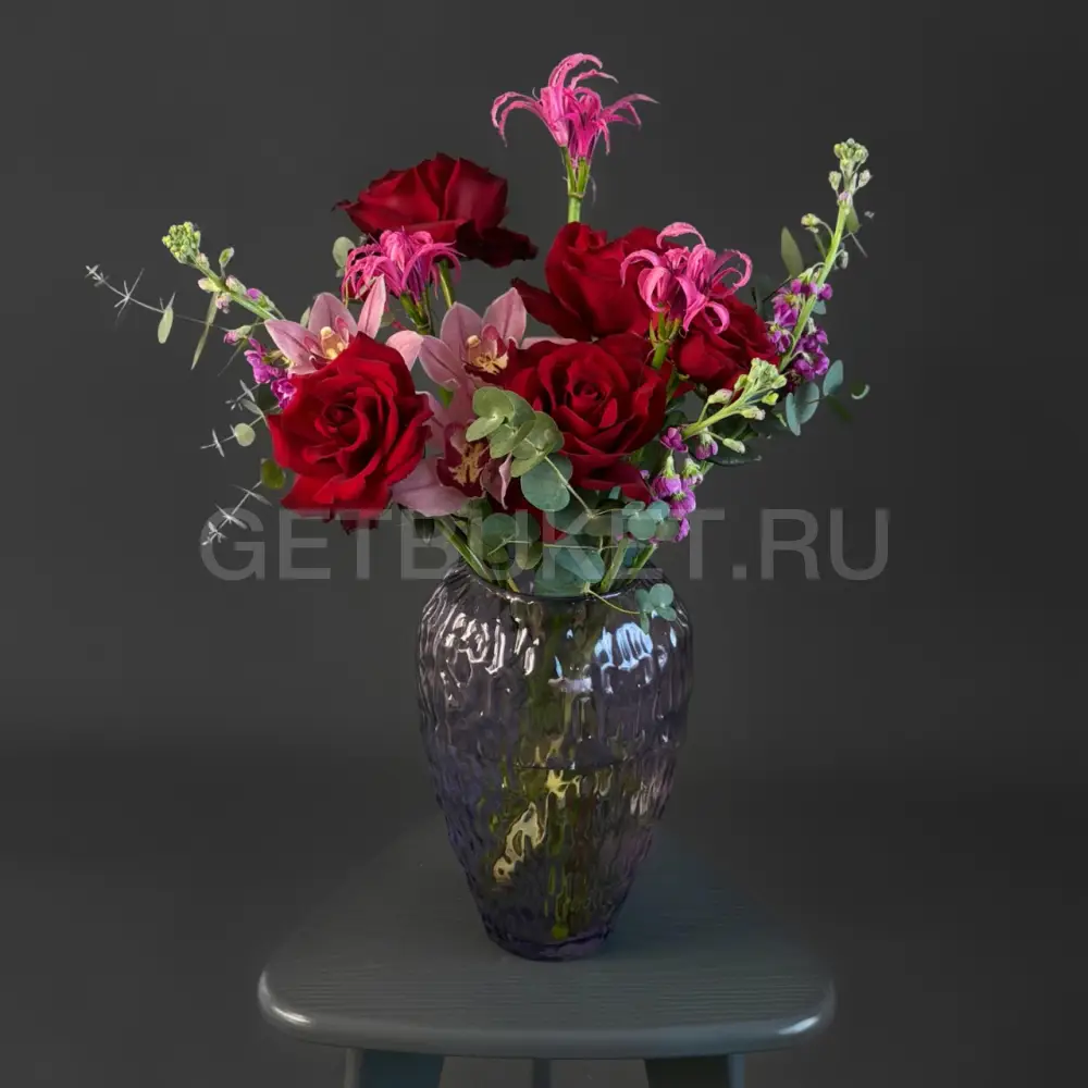 223478 Композиция из орхидеи, эвкалипта и маттиолы с нерине в вазе